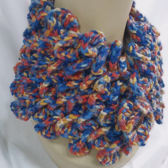 Crochet Dragon Scale Cowl Hand Crafted Crocodile Stitch Scarf Colorful Yarn NEW - Picture 7 of 11